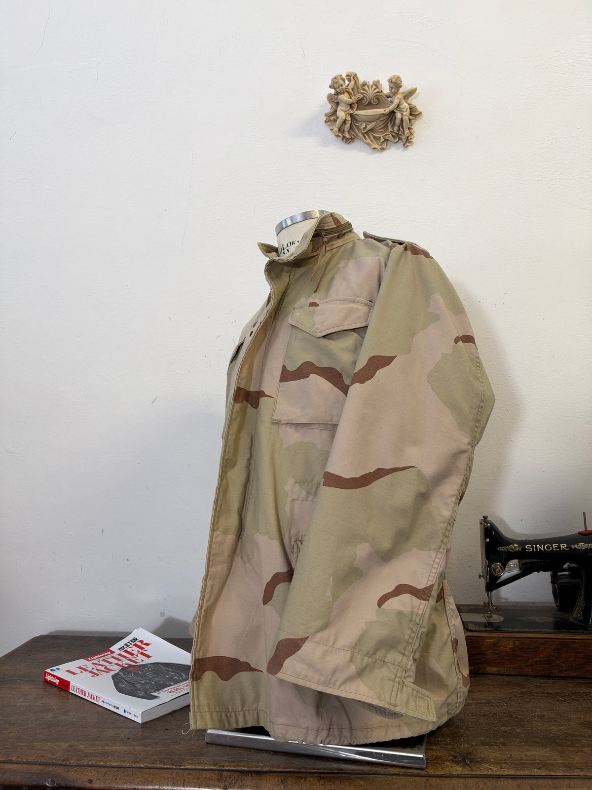 Vintage Desert Field Jacket M65 Us Army  “L/XL”