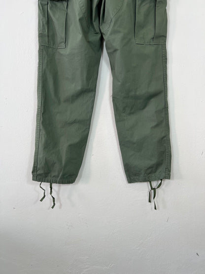 Vintage Cargo Pants “W29”