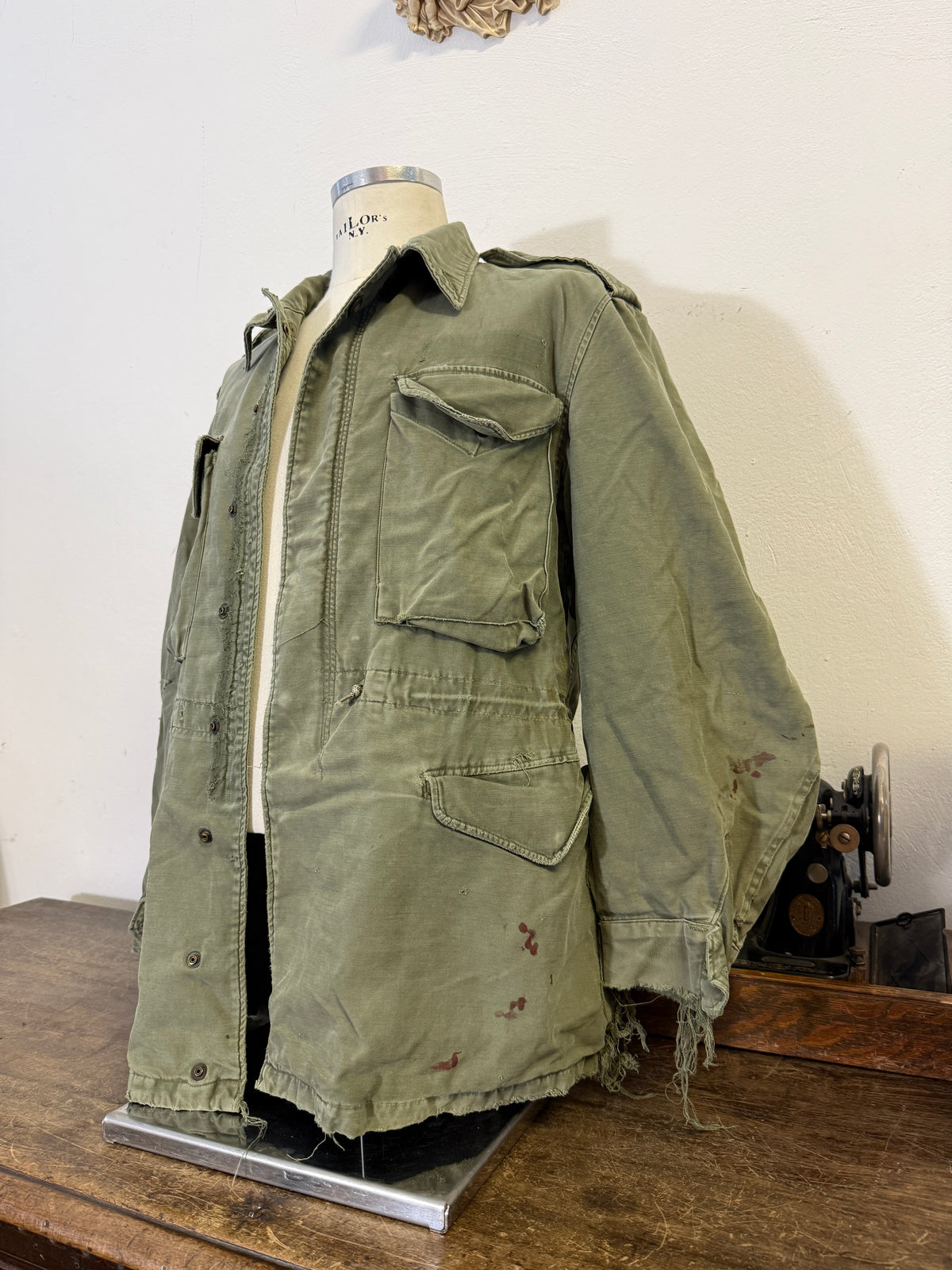 Vintage Distressed US Army M-51 Field Jacket “L/XL”