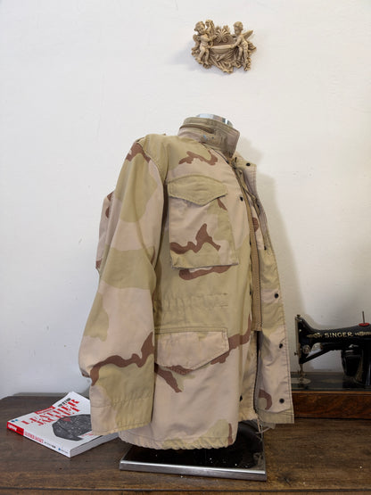 Vintage US Army M-65 Desert Field Jacket “L”