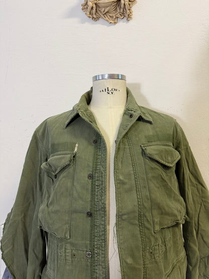 Vintage Distressed US Army M-51 Field Jacket “M/L”