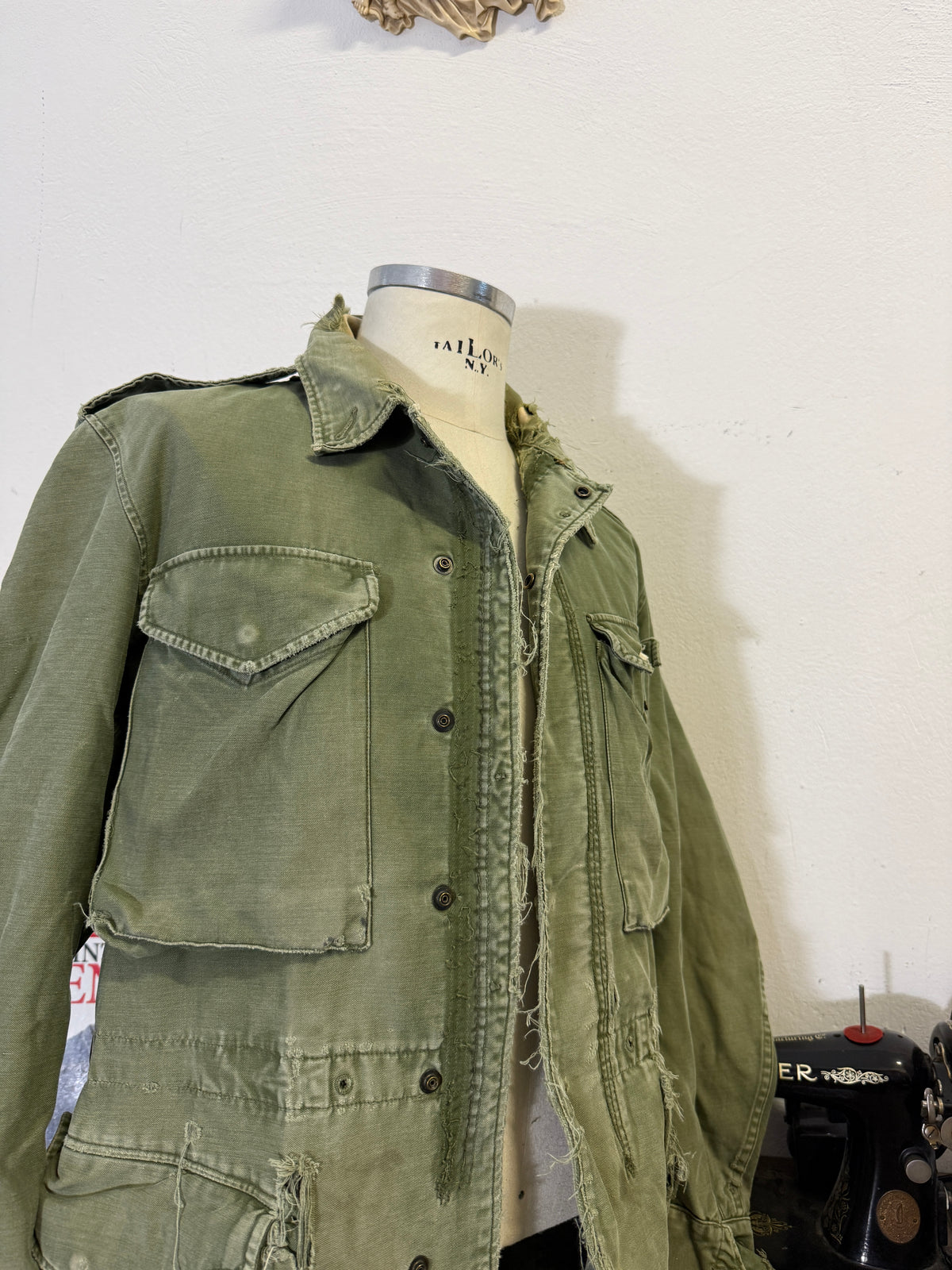 Vintage Distressed US Army M-51 Field Jacket “L/XL”