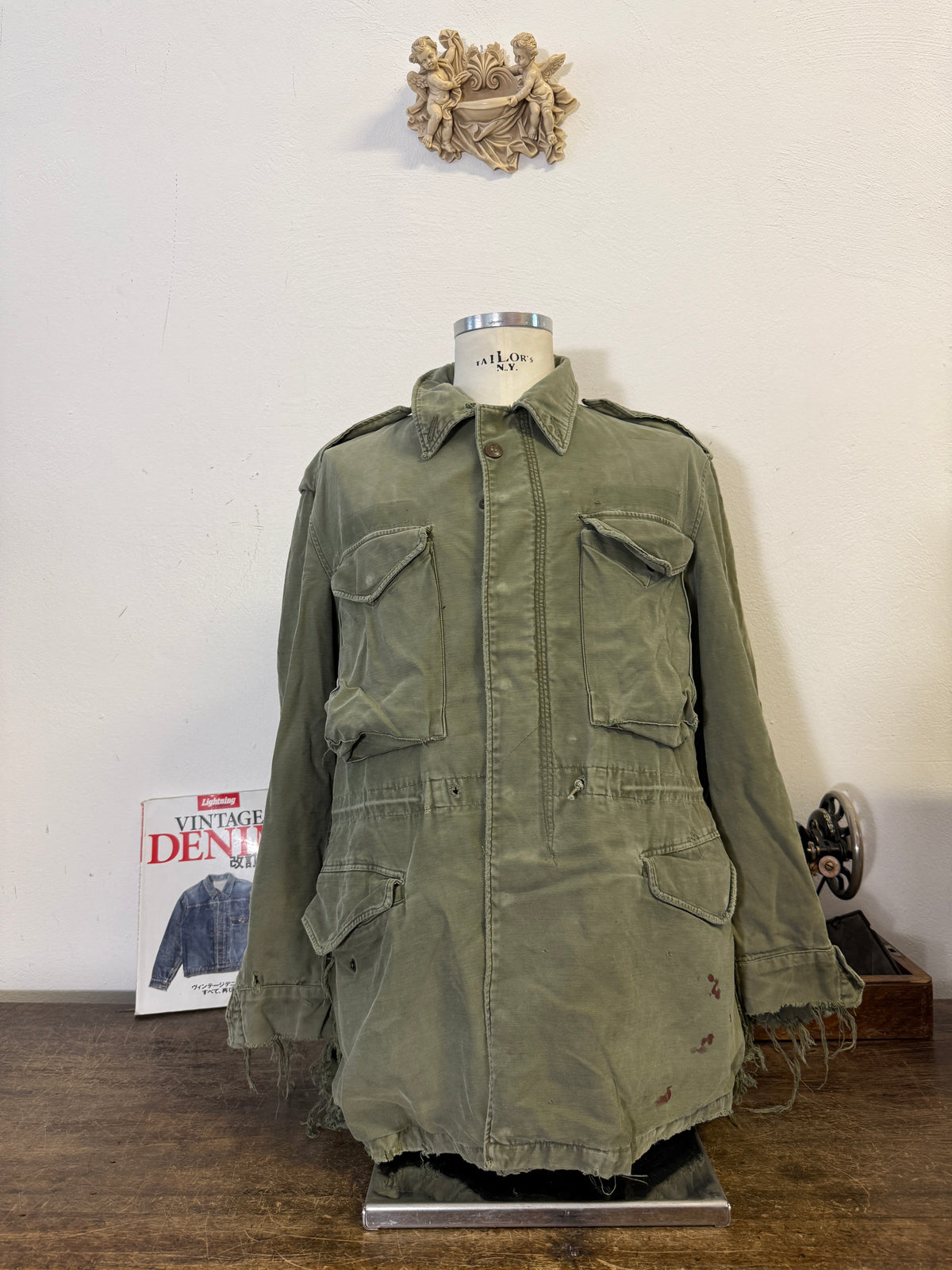 Vintage Distressed US Army M-51 Field Jacket “L/XL”