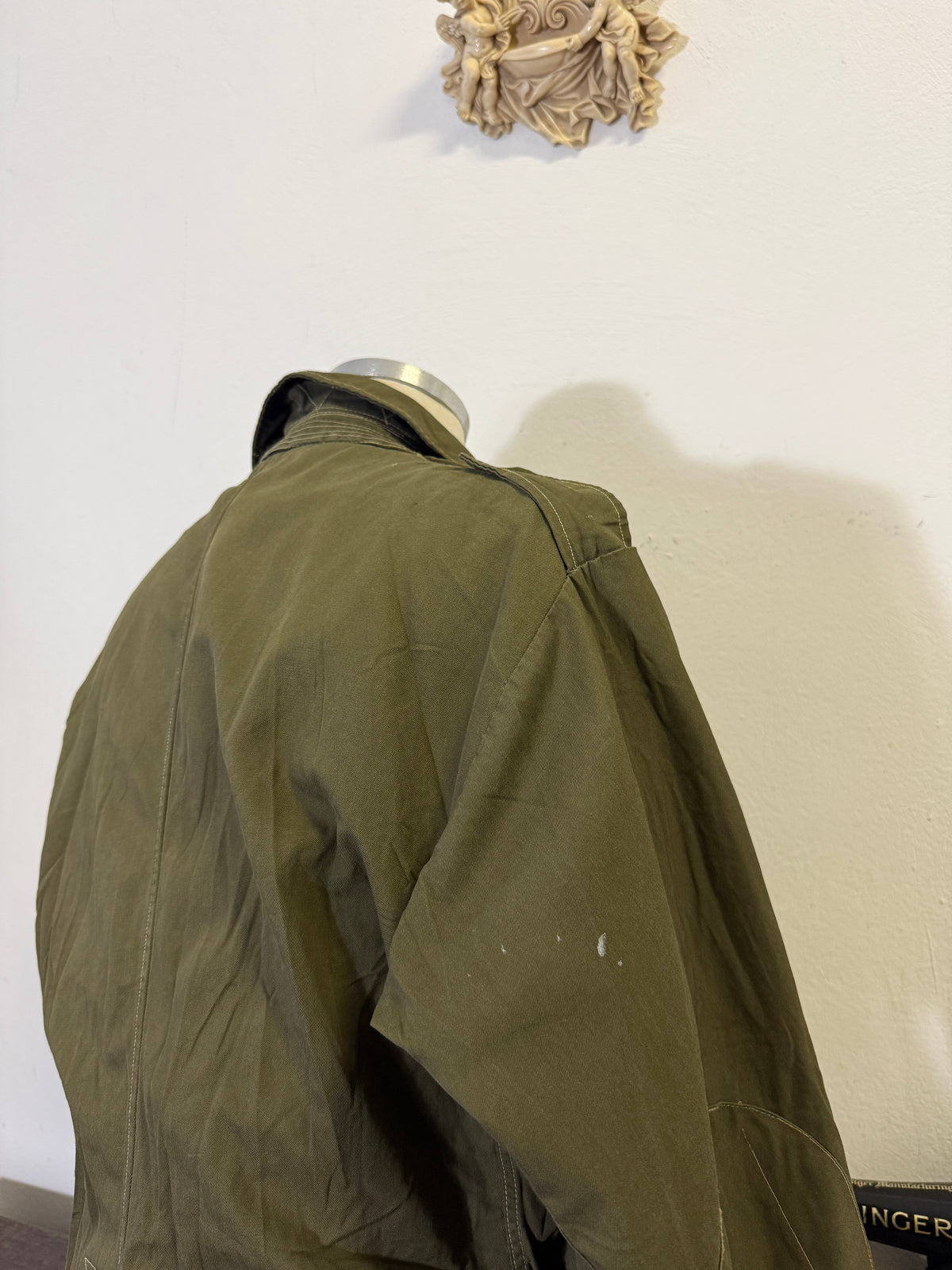 Vintage 80’s Italian Army Jacket “XL” 09