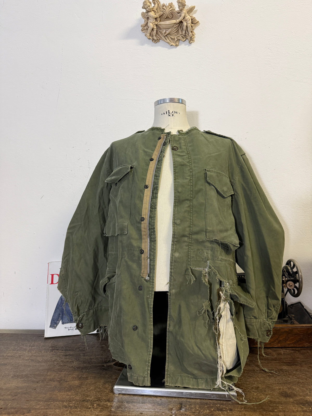 Vintage Distressed US Army M-51 Field Jacket “XL”