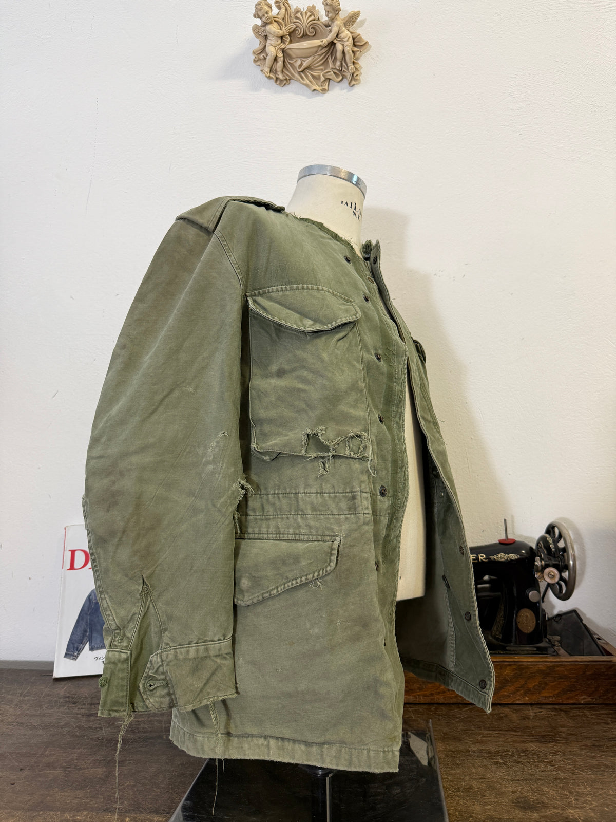 Vintage Distressed US Army M-51 Field Jacket “M”