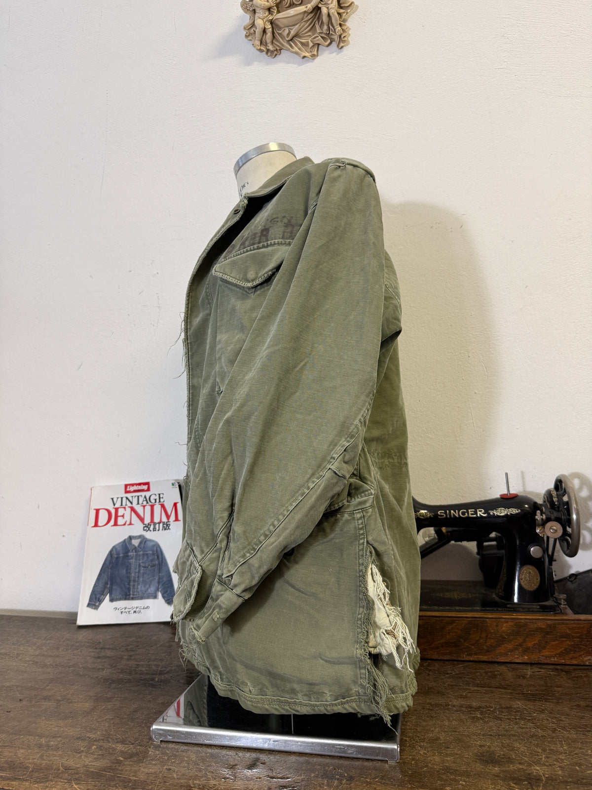 Vintage Distressed US Army M-51 Field Jacket “L”