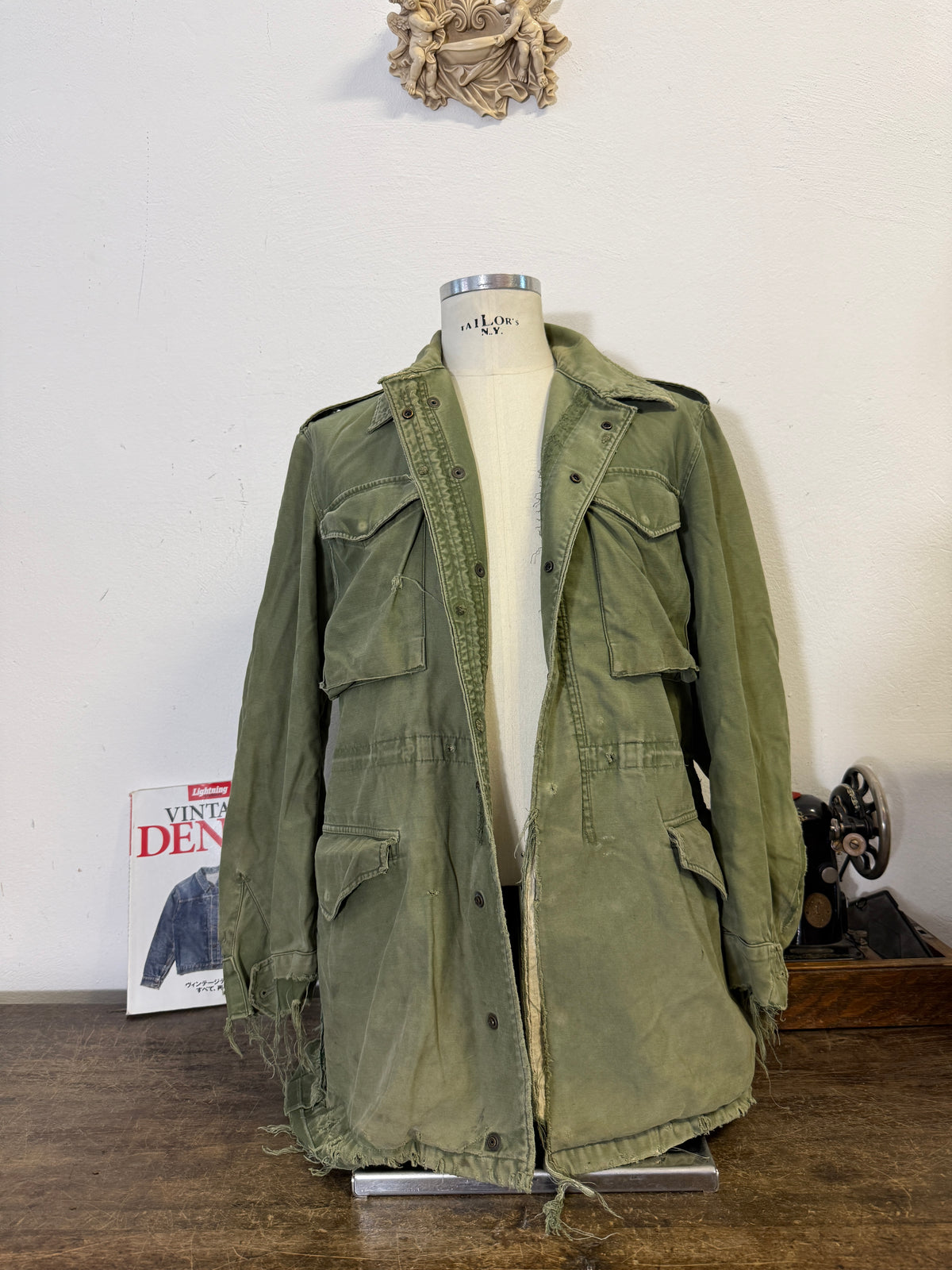 Vintage Distressed US Army M-51 Field Jacket “L”