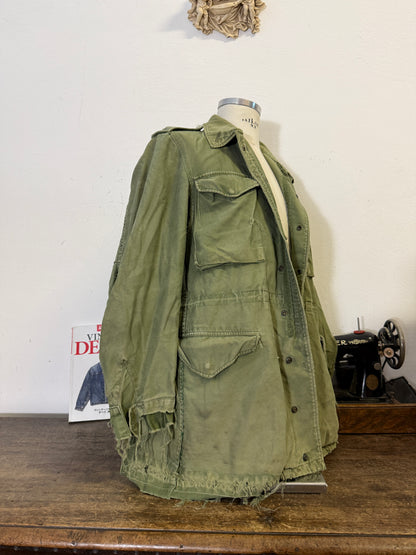Vintage Distressed US Army M-51 Field Jacket “L”