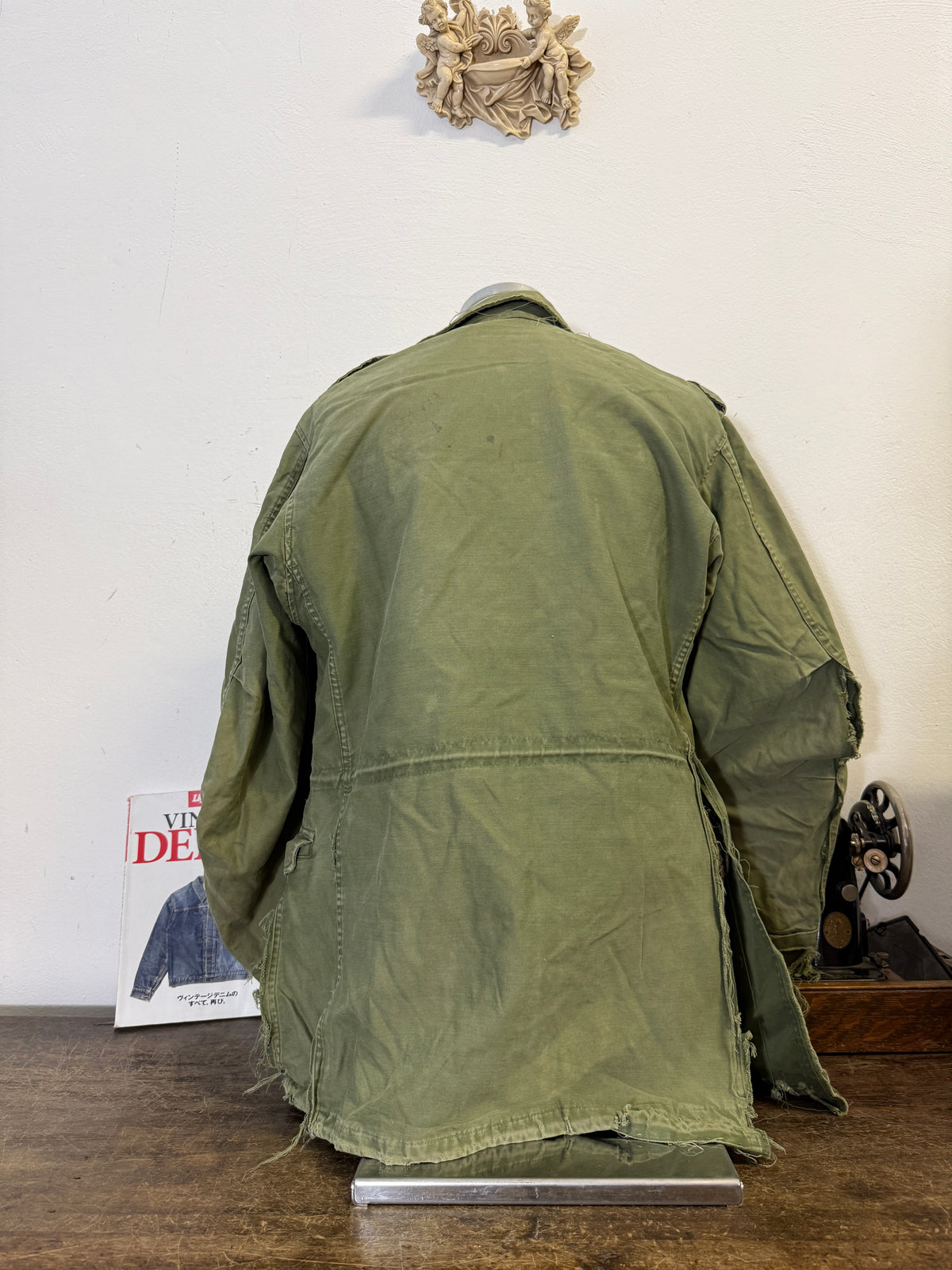 Vintage Distressed US Army M-51 Field Jacket “L”