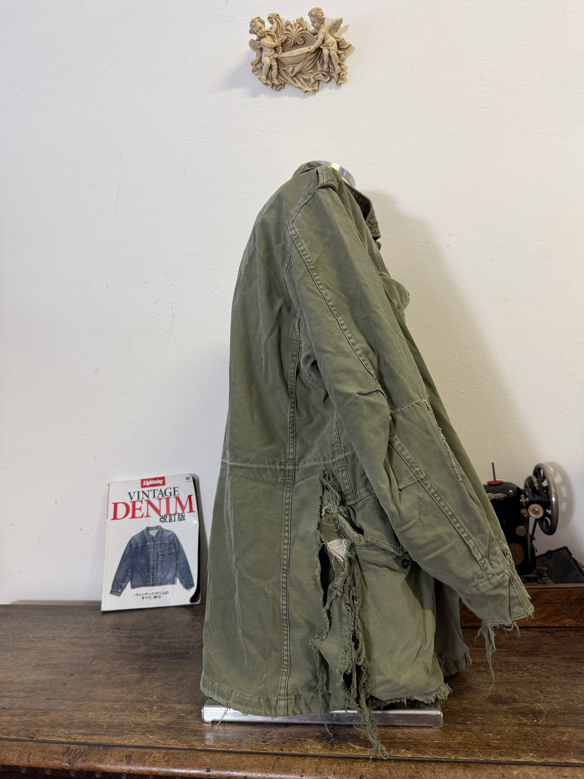 Vintage Distressed US Army M-51 Field Jacket “L/XL”