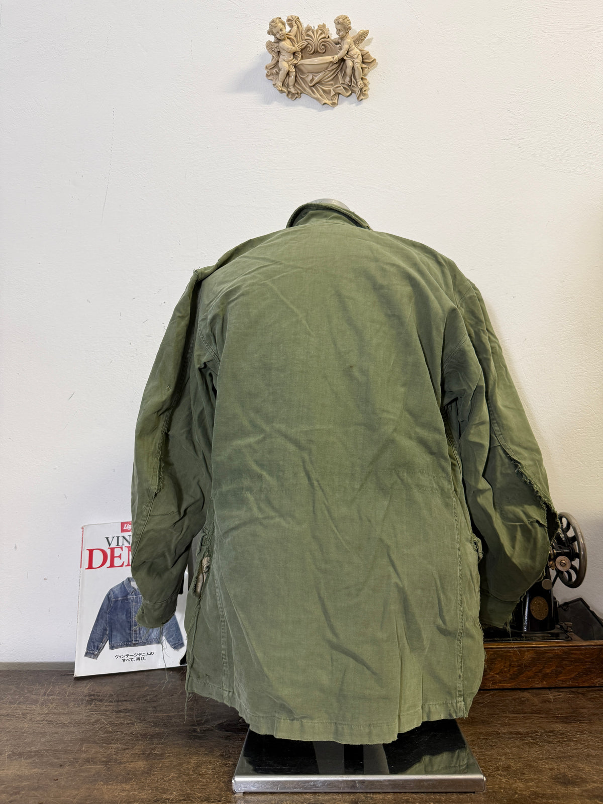 Vintage Distressed US Army M-51 Field Jacket “M/L”