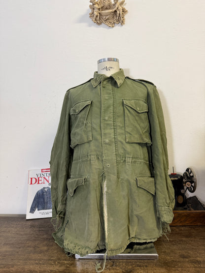 Vintage Distressed US Army M-51 Field Jacket “L”