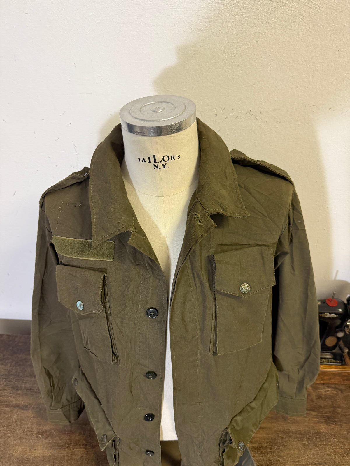 Vintage 80’s Italian Army Jacket “M”   27