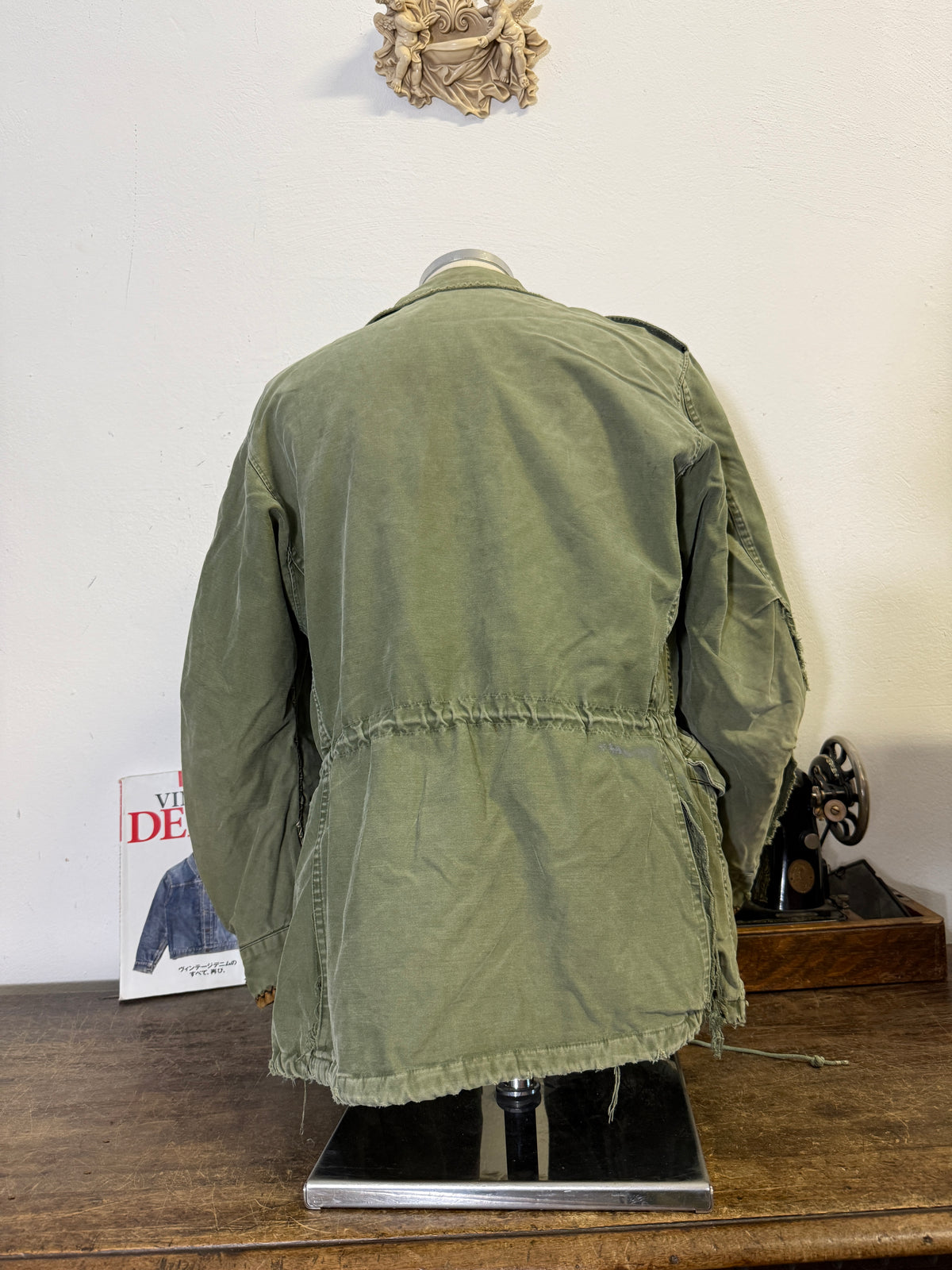 Vintage Distressed US Army M-51 Field Jacket “M”