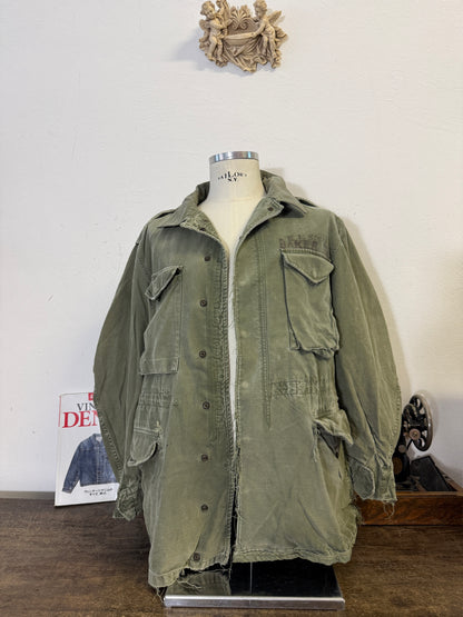 Vintage Distressed US Army M-51 Field Jacket “L”