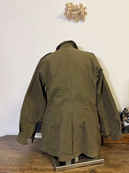 Vintage 80’s Italian Army Jacket “L”  26