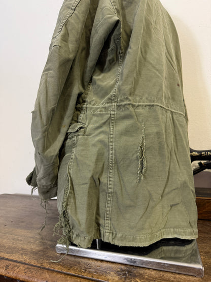 Vintage Distressed US Army M-51 Field Jacket “L/XL”