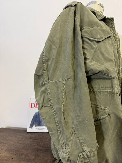 Vintage Distressed US Army M-51 Field Jacket “L/XL”