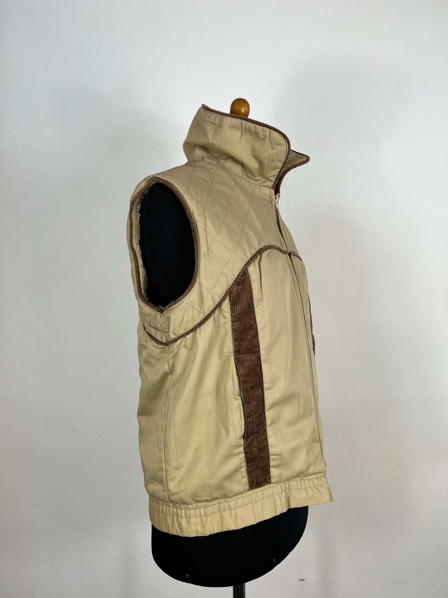 Vintage Down Vest Made in USA “M”