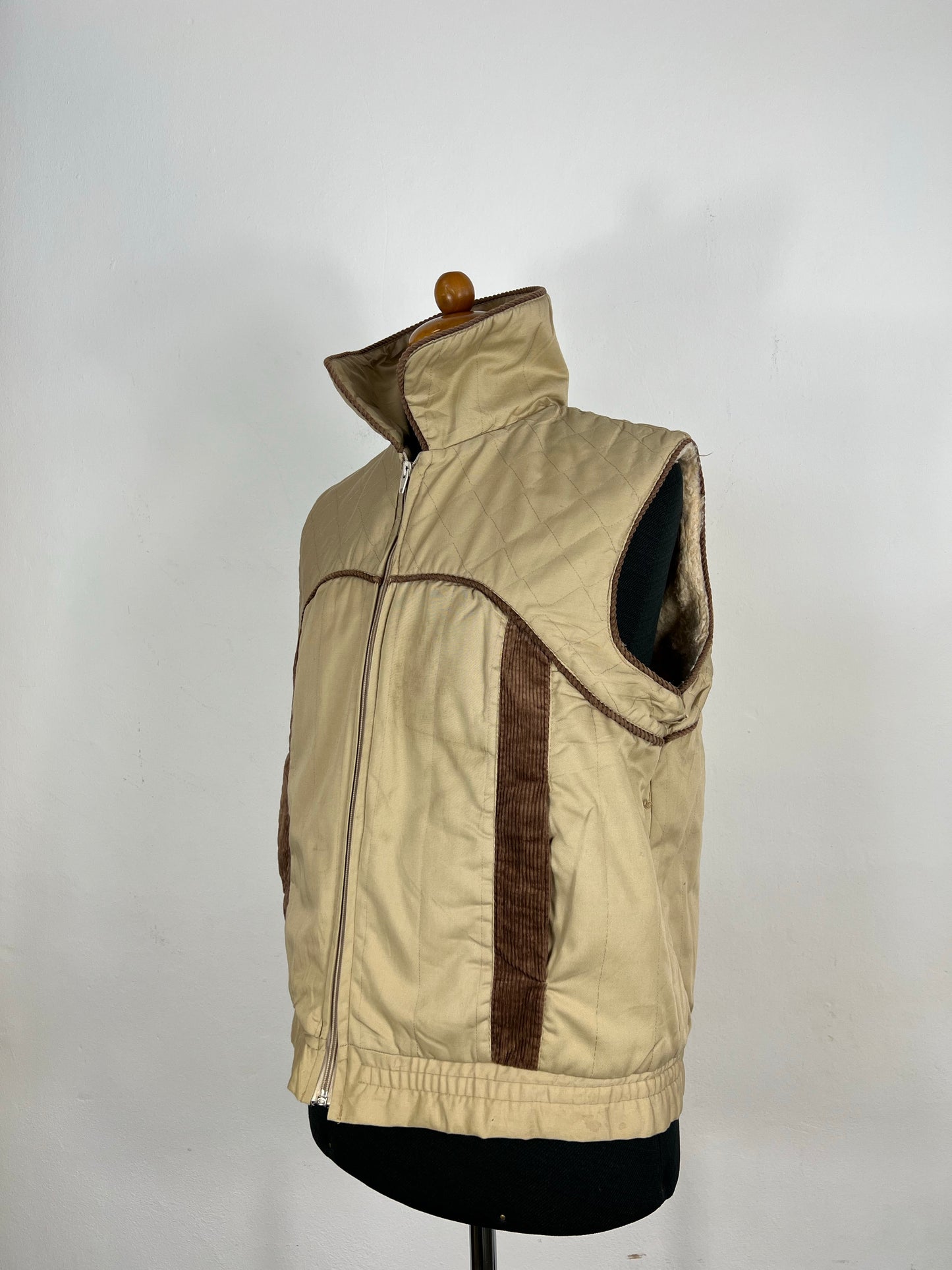 Vintage Down Vest Made in USA “M”